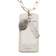 Load image into Gallery viewer, Shell leather in silver pendants
