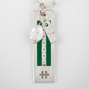Clover green leather with silver necklace